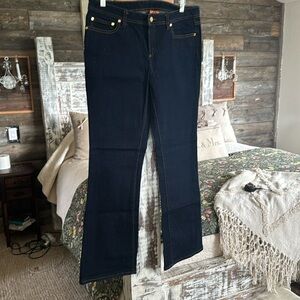 Only worn a few times